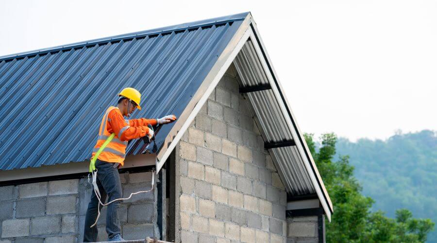 Professional gutter cleaning in Cumberland Center, ME